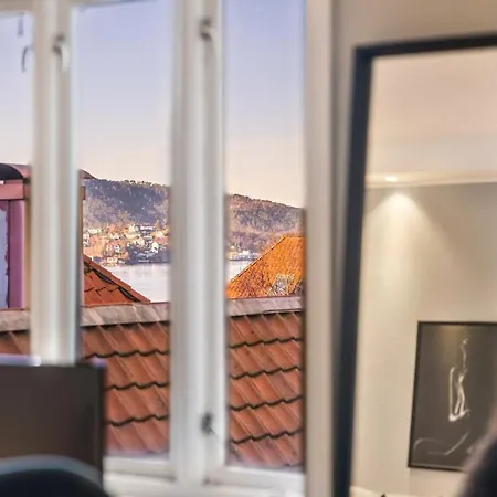 Bergens Nr1 Smau I Enkel Innsjekk I Sjoutsikt Apartment Bergen