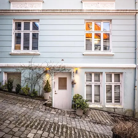 Bergens Nr1 Smau I Enkel Innsjekk I Sjoutsikt * Bergen