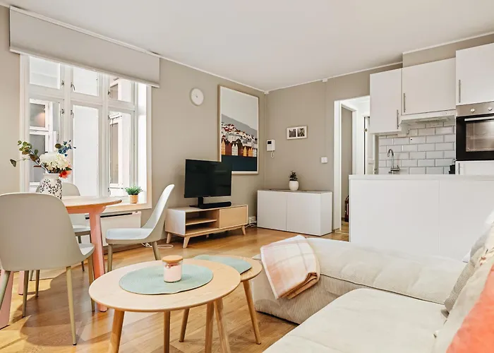 Bergens Nr1 Smau I Enkel Innsjekk I Sjoutsikt アパート